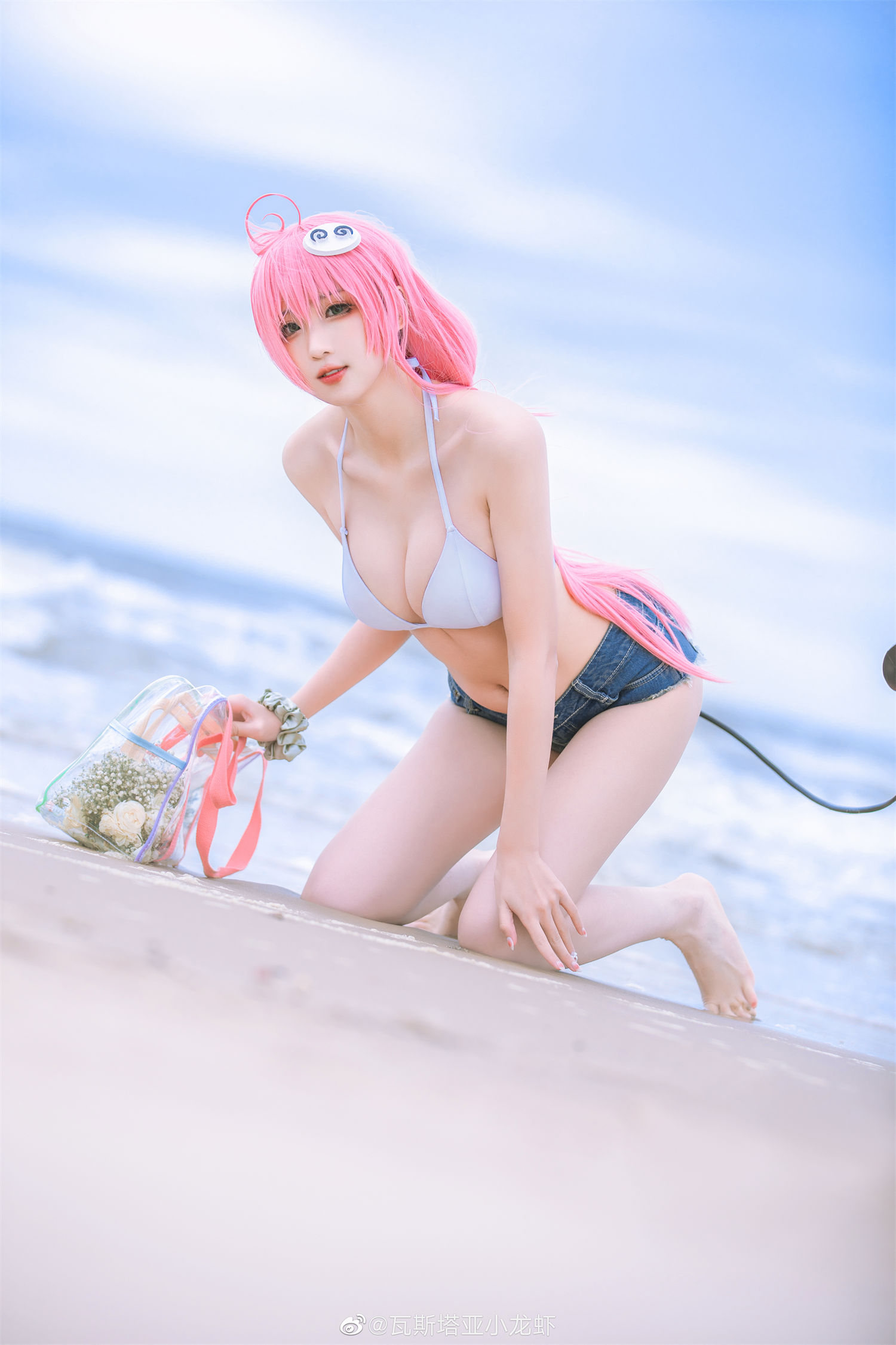 瓦斯塔亚小龙虾拉拉cos图，这就是我梦中的可爱女孩呀