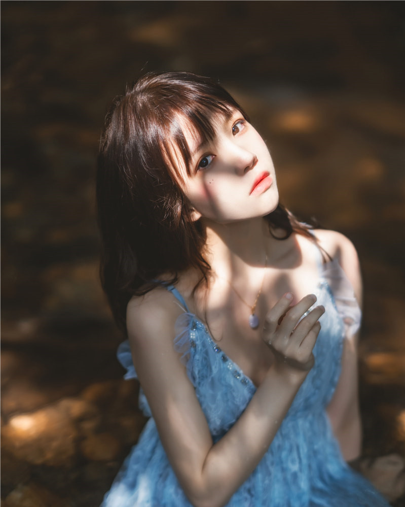 桜桃喵药指，春风拂面般的温情让人沉醉