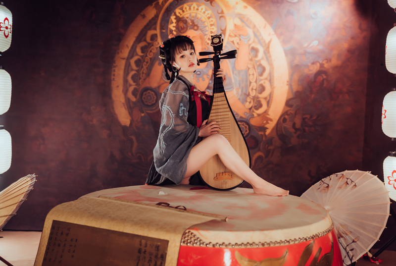 晕崽Zz(柳郁子)最全cos图片集合下载