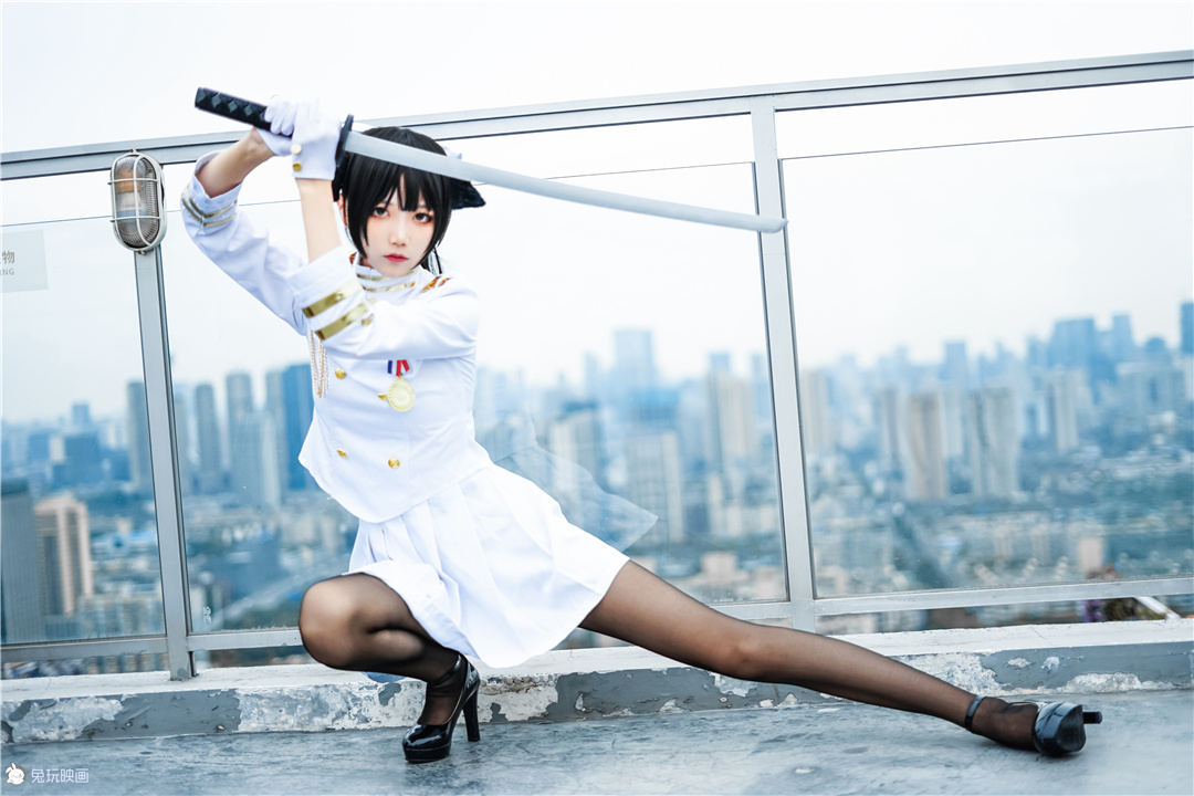 五更百鬼碧蓝航线高雄黑白cos图