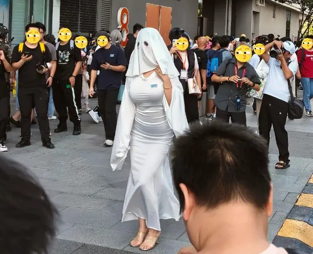 杏子夫人幽灵娘背后视角,杏子夫人cos幽灵娘是哪个动漫