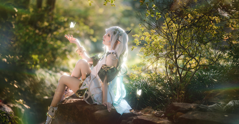 紫氯氯cos草神纳西妲图片