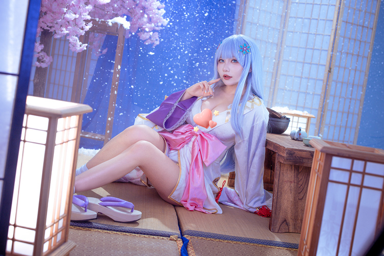 是一只熊仔吗cos雪女图片
