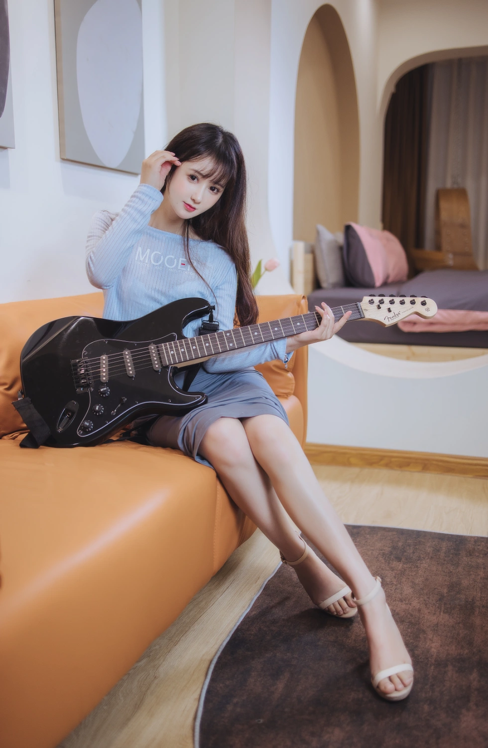 羽生三未吉他妹妹cos图分享