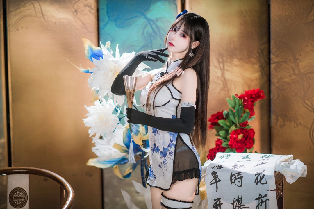 羽生三未瓶儿青花瓷旗袍cos图鉴赏