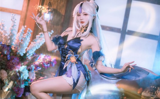 如月灰原神凝光纱中幽兰cos图片分享