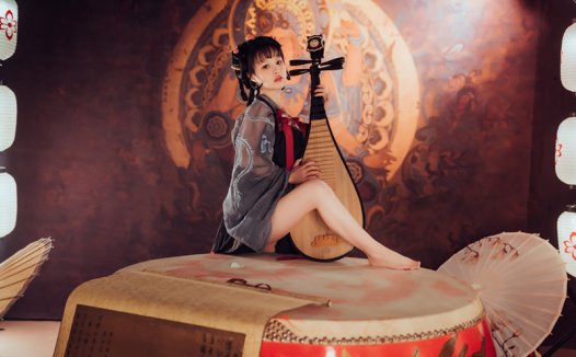 晕崽Zz(柳郁子)最全cos图片集合下载