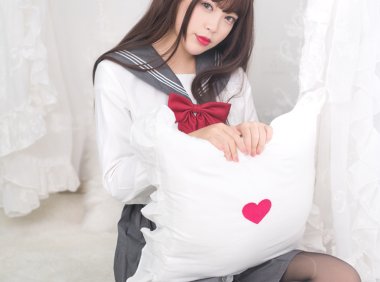 耶米乳业w是什么意思,耶米西奶露原名