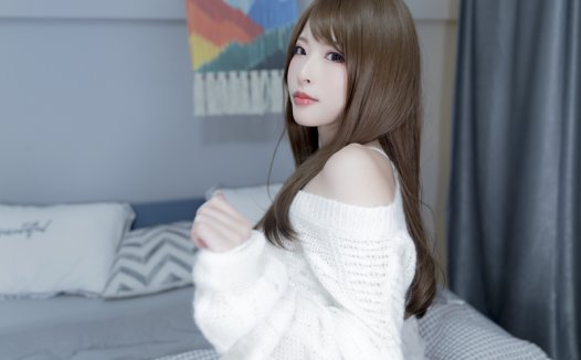 清水由乃白色毛衣cos图