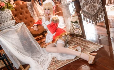 羽生三未尼禄cos图分享