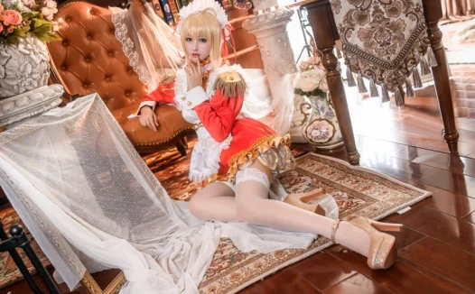 羽生三未尼禄cos图分享